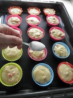 Magdalenas de fresas con nata sin lactosa