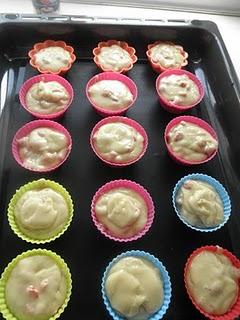 Magdalenas de fresas con nata sin lactosa