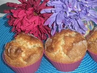 Magdalenas de fresas con nata sin lactosa