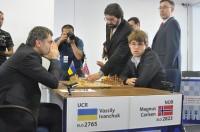 Ivanchuk pierde con Carlsen R5 Grand Slam Sao Paulo - Bilbao 2011