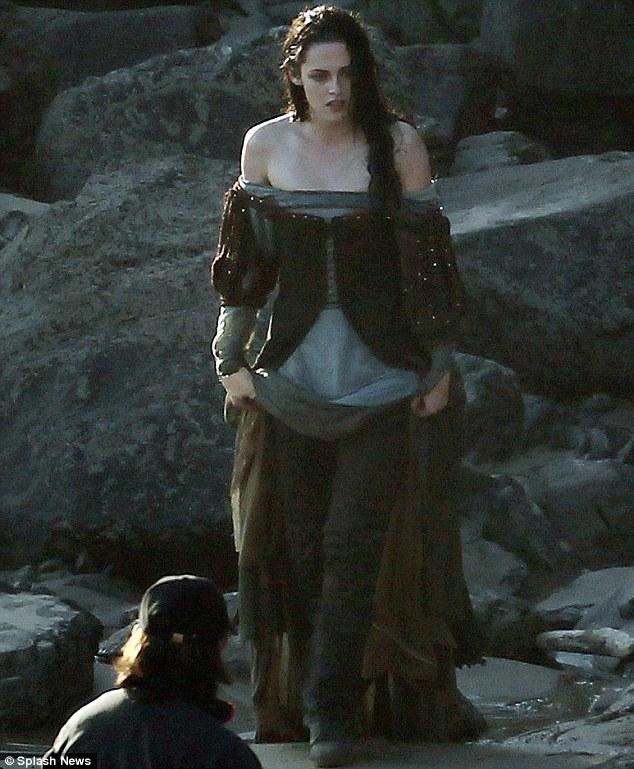 Imágenes de Kristen Stewart como Blancanieves