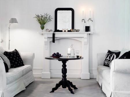 Decorar con piezas antiguas suelo de madera original sofa blanco sillones de cuero piel de reno en sillones lámpara de pie moderna estilo nórdico estilo francés decoración estilo escandinavo edificios antiguos diseño de interiores diseño danés decoración francesa decoración en blanco decoración de interiores cocina rústica cocina francesa cocina en blanco y negro cocina blanca chandelier negro cestas de mimbre docoración casas danesas decoración