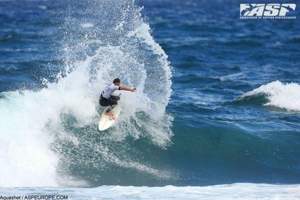 C.J. Hobgood gana el ASP PRIME Billabong Azores Islands Pro 2011