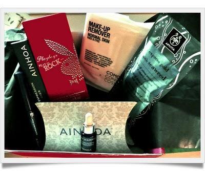 SORPRESAS EN LA CAJA DE GLAMOURUM DE SEPTIEMBRE.