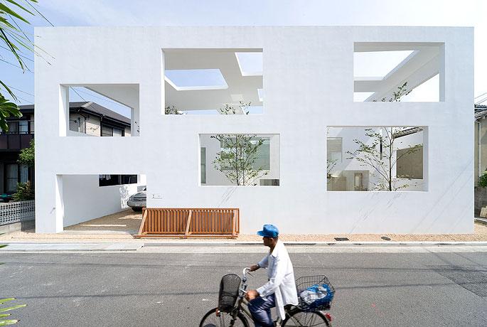 Casa N en Oita: Sou Fujimoto. Una Matrioshka Espacial