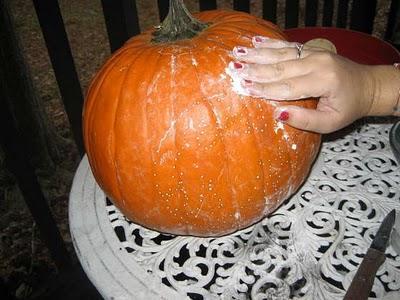 Preparar una calabaza para Halloween