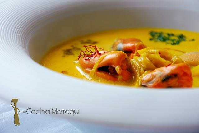 Sopa de bouzrougs al azafrán de Taliouine