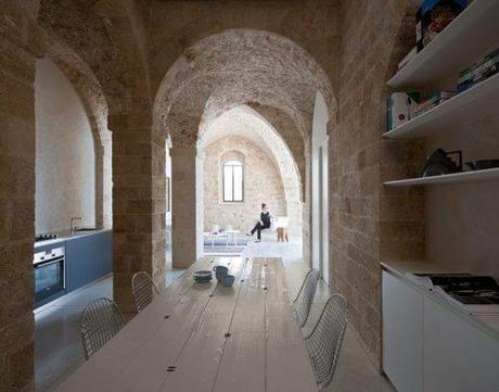 residence-in-Old-Jaffa-tel-Aviv-by-Pitsou-kedem-architects-yatzer-13 mezcla de épocas – minimalism meets historic