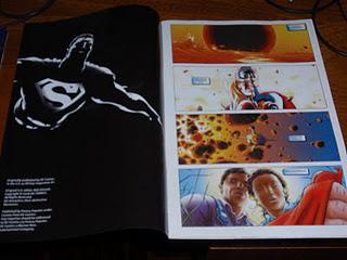 Como Superman viajamos al futuro para leer el comic de mañana