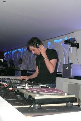 [Notícia] David Van Bylen presenta nuevo tema y una remezcla para Second