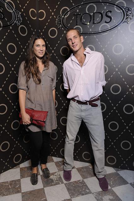 TOD'S PRESENTA LA NUEVA COLECCION SIGNATURE EN PARIS. CON LA PRESENCIA DESTACADA DE CARLOTA CASIRAGHI, TATIANA SANTODOMINGO Y ANDREA  CASIRAGHI. FOTOS ¡¡