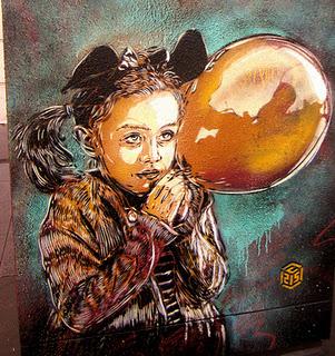 C215 en París