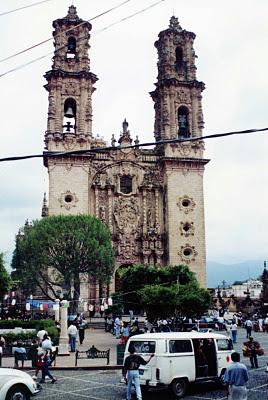 Un gran País, originario de una gran Nación; una historia, un desencuentro y un destino común.