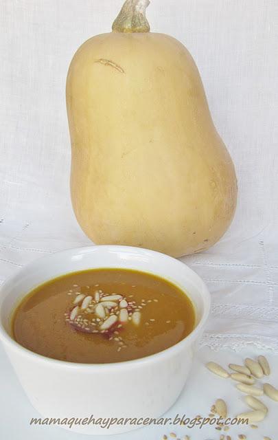 CREMA DE CALABAZA AL CURRY