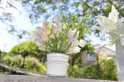 Arreglo floral con guisantes de olor