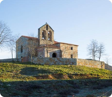 Iglesia de San Esteban, Lomilla
