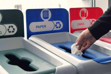 Reciclaje de papel o documentos no confidenciales de la mano de la empresa experta Dataeraser