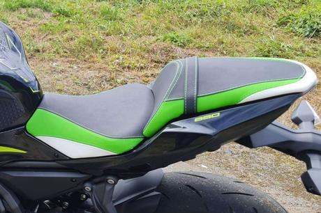 Los asientos confort para motos de JM-Fundas Los asientos confort para motos de JM-Fundas