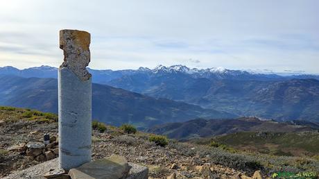 Vértice geodésico del Pico Pedro García