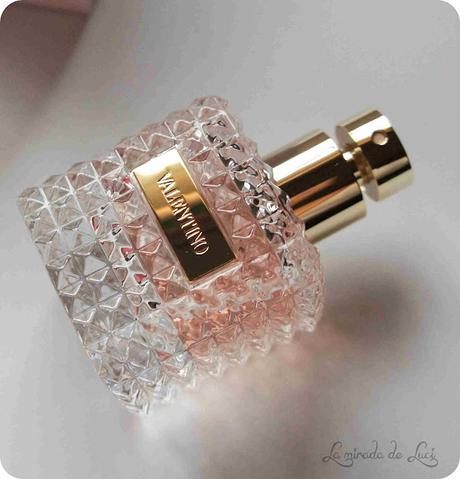 MARZO HUELE A...Valentino, Donna