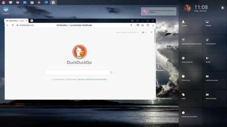 Escritorios Destacados Del Viernes 1 de abril del 2022 - LinuxClick Escritorios Destacados Del Viernes 1 de abril del 2022 - LinuxClick