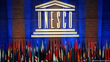 La Unesco y Venezuela firman acuerdo para fortalecer la educación técnica