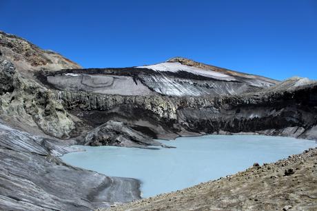 Caviahue: al pie del volcán