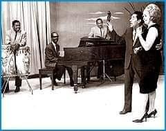 El Espectáculo de la Una El Espectáculo de la Una