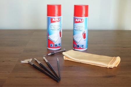 Cómo limpiar a fondo tu ordenador portátil (sí, también por dentro) y conseguir que quede como si lo acabases de estrenar Limpiezaportatilmaterial