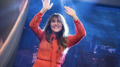 En la misma noche, Will Smith da una bofetada y recibe un Oscar. En la misma noche, Will Smith da una bofetada y recibe un Oscar.