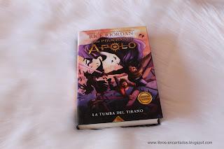 Reseña: La tumba del tirano de Rick Riordan