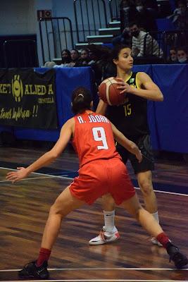 Galería de clics del Basket Almeda-GEiEG (Liga Femenina 2)