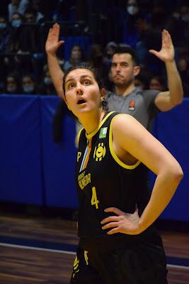 Galería de clics del Basket Almeda-GEiEG (Liga Femenina 2)