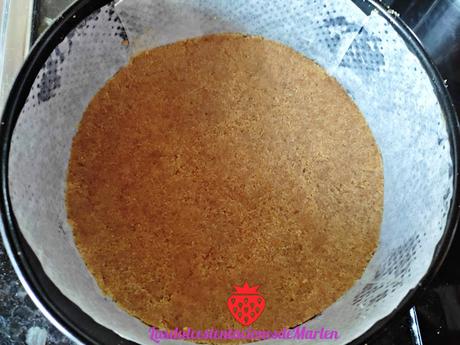 Tarta de Chocolate Blanco y Fruta