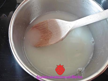 Tarta de Chocolate Blanco y Fruta