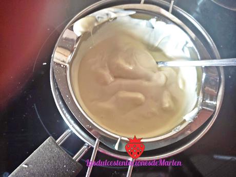 Tarta de Chocolate Blanco y Fruta