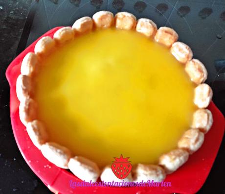 Tarta de Mango con Bizcochos