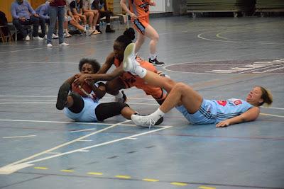 Galería de clics del Bàsquet Maresme Boet Mataró 3 Viles-Celta (Liga Femenina Challenge)