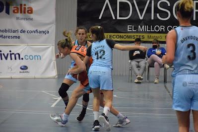 Galería de clics del Bàsquet Maresme Boet Mataró 3 Viles-Celta (Liga Femenina Challenge)