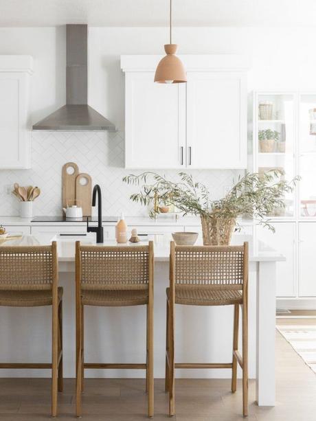 5 errores de estilismo que aprendimos de Lana Taylor cocina-blanca-calida