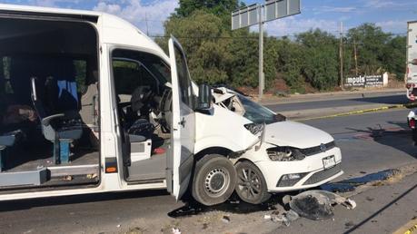 Hombre y mujer fallecen en aparatoso accidente en Periférico Oriente