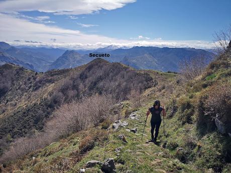 Puertos de Marabio y Pico Tórzanu desde Banduxu