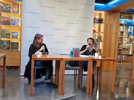 Presentación de En la casa de Ícelo en Librería Gigamesh con Inés Macpherson