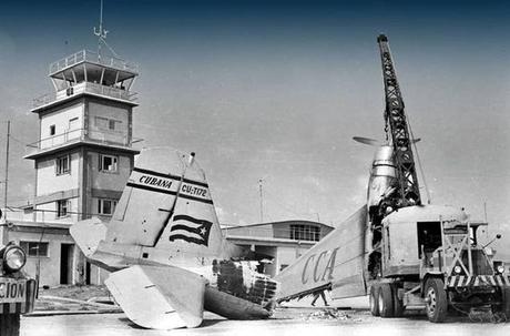 Cualquier coincidencia con mentiras es la pura verdad Cualquier coincidencia con mentiras es la pura verdad