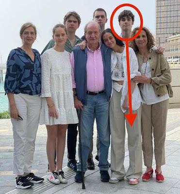 Así comenzó la Segunda República Española…Hoy,  los sentimientos republicanos de los socialistas, con bridas monárquicas.