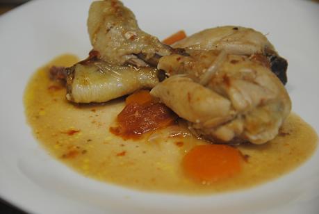 Muslos de pollo guisado a la cerveza