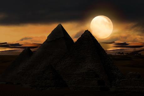 La Luna en el antiguo Egipto, manifestación polifacética de los dioses La Luna en el antiguo Egipto, manifestación polifacética de los dioses