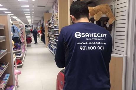 Los servicios de limpieza en centros comerciales de E-SAHECAT Los servicios de limpieza en centros comerciales de E-SAHECAT
