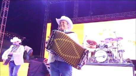 (Vídeo) “Pesado” conquista al público en el quinto día de la Feria Nacional De La Enchilada