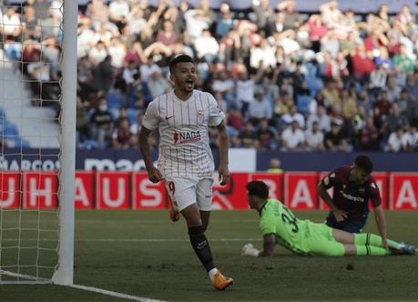 Crónica Levante 2 - Sevilla FC 3